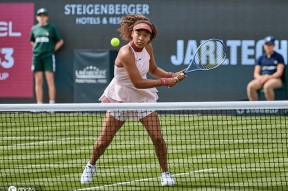 kaiyun客户端下载大坂直美意外战胜拜仁，比赛局势复杂引爆全场！观众掌声雷动的简单介绍