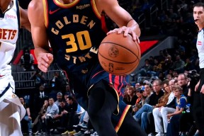 KAIYUN体育关于金州勇士赛前强势反弹，志在NBA常规赛名次提升，更衣室稳定，更衣室氛围转暖的信息