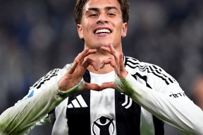 体育平台入口 萨拉赫回归赛场，战术调整首场状态亮眼，尤文图斯观众沸腾！